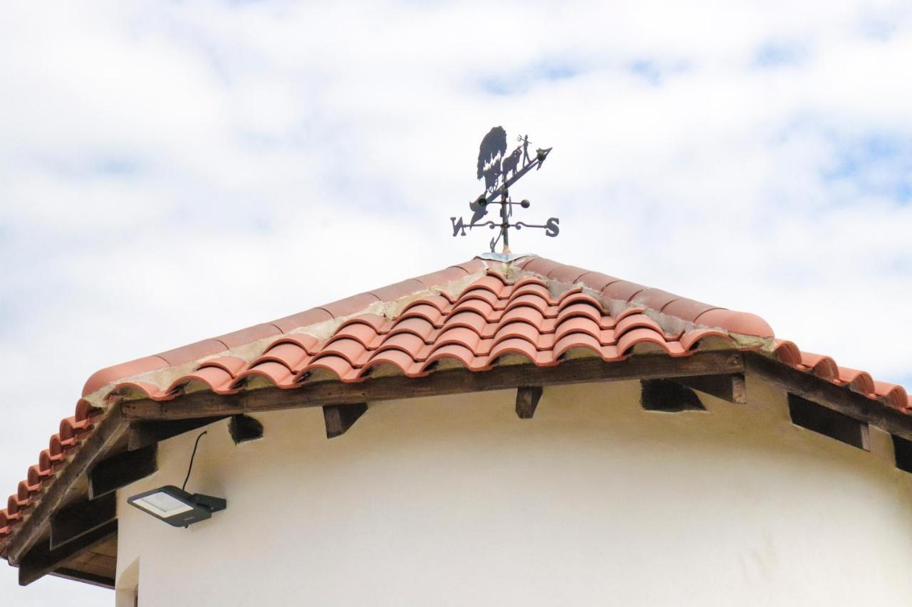 Pura Agro Vida Apartment Galizano Bagian luar foto